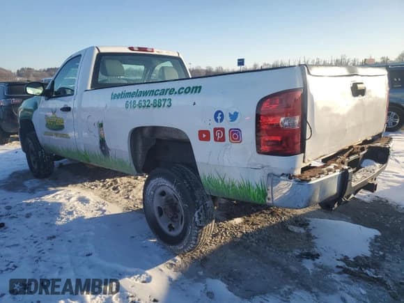 ✅ 2007 Chevrolet Silverado 2500HD Work Truck • VIN: 1GCHC24K17E515698 • Лот: 44926895. Опубликован ранее на Copart с пробегом 312 974 миль. Бесплатный доступ к архиву аукционных продаж из США и подробный отчёт об истории автомобиля на DreamBid. Изображение 2.