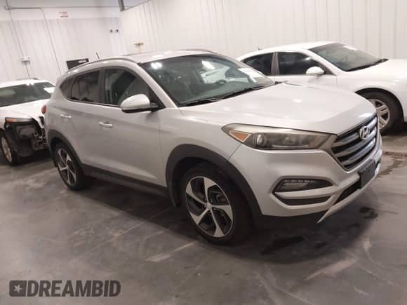 2016 Hyundai Tucson Sport with VIN KM8J3CA24GU221063, listed as a IAAI auction lot 43416908 with 98,039 mi miles and . Bid and sale history available at DreamBid. Image 1.