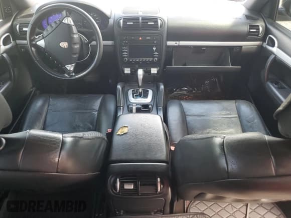 ✅ 2010 Porsche Cayenne • VIN: WP1AA2AP9ALA01249 • Лот: 68712855. Опубликован ранее на Copart с пробегом 168 260 миль. Бесплатный доступ к архиву аукционных продаж из США и подробный отчёт об истории автомобиля на DreamBid. Изображение 8.