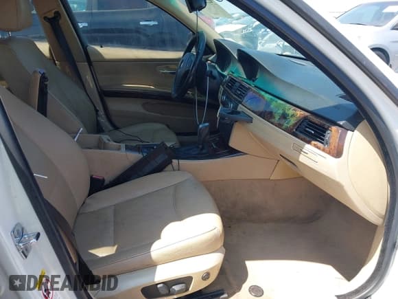 ✅ 2007 BMW 3 Series 328i • VIN: WBAVC53587FZ78266 • Lot: 42508267. Listed on IAAI with 138,366 mi. Free auction sales archive from the USA and detailed vehicle history report at DreamBid. Image 5.