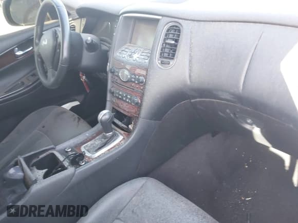 ✅ 2016 Infiniti QX50 • VIN: JN1BJ0RP7GM236074 • Лот: 42522967. Опубликован ранее на IAAI с пробегом 81 953 миль. Бесплатный доступ к архиву аукционных продаж из США и подробный отчёт об истории автомобиля на DreamBid. Изображение 5.