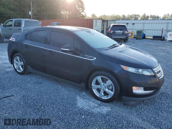 ✅ 2014 Chevrolet Volt • VIN: 1G1RD6E42EU135242 • Lot: 75688424. Wystawiony na Copart z przebiegiem 88 878 mil. Bezpłatny archiwum sprzedaży aukcyjnych z USA i szczegółowy raport historii pojazdu na DreamBid. Zdjęcie 4.
