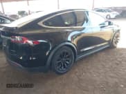 ✅ 2020 Tesla Model X Long Range • VIN: 5YJXCAE25LF229821 • Lot: 43023395. Wystawiony na IAAI z przebiegiem 127 674 mil. Bezpłatny archiwum sprzedaży aukcyjnych z USA i szczegółowy raport historii pojazdu na DreamBid. Zdjęcie 4.