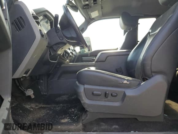 ✅ 2011 Ford F-350 XL • VIN: 1FT8X3BT7BEA93032 • Lot: 48586145. Listed on Copart with 187,792 mi. Free auction sales archive from the USA and detailed vehicle history report at DreamBid. Image 7.