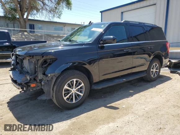 ✅ 2021 Ford Expedition XL • VIN: 1FMJU1GTXMEA18203 • Lot: 60987495. Wystawiony na Copart z przebiegiem 72 886 mil. Bezpłatny archiwum sprzedaży aukcyjnych z USA i szczegółowy raport historii pojazdu na DreamBid. Zdjęcie 1.