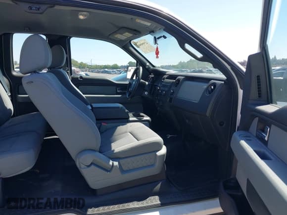 ✅ 2014 Ford F-150 STX • VIN: 1FTFX1EF2EKE71880 • Лот: 42959900. Опубликован ранее на IAAI с пробегом 207 152 миль. Бесплатный доступ к архиву аукционных продаж из США и подробный отчёт об истории автомобиля на DreamBid. Изображение 5.