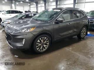 ✅ 2020 Ford Escape Titanium • VIN: 1FMCU9J98LUA37003 • Lot: 45955255. Wystawiony na Copart z przebiegiem 108 237 mil. Bezpłatny archiwum sprzedaży aukcyjnych z USA i szczegółowy raport historii pojazdu na DreamBid. Zdjęcie 1.