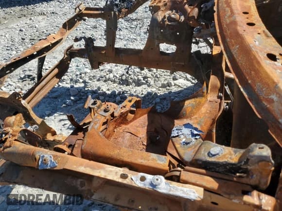 ✅ 2017 Porsche Cayenne • VIN: WP1AA2A23HKA81412 • Лот: 89724375. Опубликован ранее на Copart с пробегом Не указан. Бесплатный доступ к архиву аукционных продаж из США и подробный отчёт об истории автомобиля на DreamBid. Изображение 11.