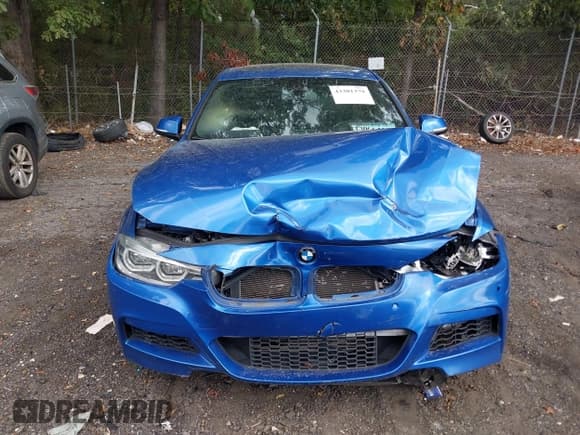 ✅ 2016 BMW 3 Series 328i • VIN: WBA8E9G50GNT84852 • Lot: 43301379. Listed on IAAI with 126,984 mi. Free auction sales archive from the USA and detailed vehicle history report at DreamBid. Image 12.