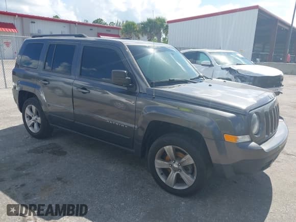 ✅ 2017 Jeep Patriot Latitude • VIN: 1C4NJPFB2HD183328 • Lot: 41315215. Listed on IAAI with 78,453 mi. Free auction sales archive from the USA and detailed vehicle history report at DreamBid. Image 1.