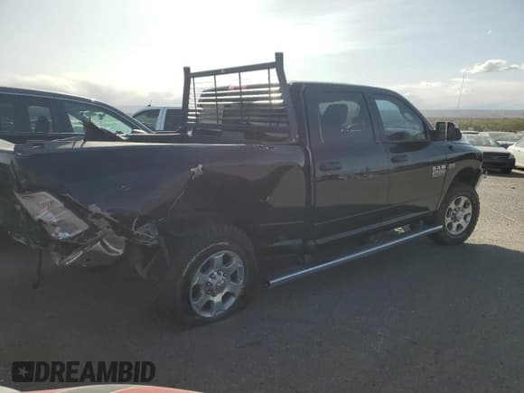 ✅ 2016 Ram 2500 SLT • VIN: 3C6TR5DTXGG333730 • Lot: 50763345. Listed on Copart with 113,764 mi. Free auction sales archive from the USA and detailed vehicle history report at DreamBid. Image 3.