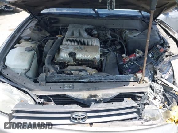 ✅ 1992 Toyota Camry • VIN: 4T1VK12W6NU047357 • Lot: 42593322. Wystawiony na IAAI z przebiegiem 325 406 mil. Bezpłatny archiwum sprzedaży aukcyjnych z USA i szczegółowy raport historii pojazdu na DreamBid. Zdjęcie 10.