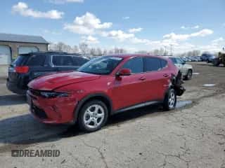 2023 Dodge Hornet GT с VIN ZACNDFAN8P3A00475, выставлен на аукционе Copart как лот 49902425 с пробегом 10 035 миль миль и Списание • Salvage title. История ставок и продаж доступна на DreamBid. Изображение 1.