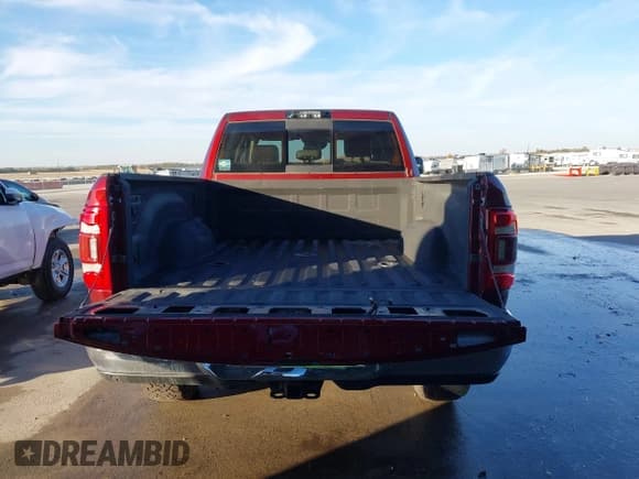 ✅ 2021 Ram 2500 Laramie • VIN: 3C6UR5FJ7MG553175 • Lot: 43573065. Listed on IAAI with 49,448 mi. Free auction sales archive from the USA and detailed vehicle history report at DreamBid. Image 21.