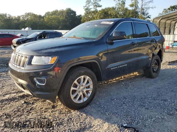 ✅ 2015 Jeep Grand Cherokee Laredo • VIN: 1C4RJEAG2FC707086 • Lot: 84167785. Listed on Copart with 100,035 mi. Free auction sales archive from the USA and detailed vehicle history report at DreamBid. Image 1.