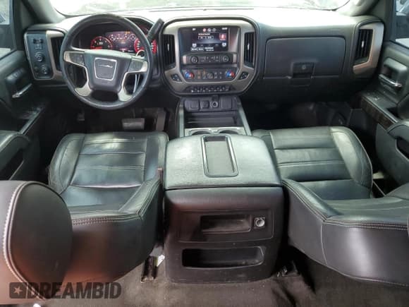 ✅ 2015 GMC Sierra 1500 Denali • VIN: 3GTU2WEC6FG281551 • Лот: 81799365. Опубликован ранее на Copart с пробегом 179 019 миль. Бесплатный доступ к архиву аукционных продаж из США и подробный отчёт об истории автомобиля на DreamBid. Изображение 8.