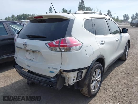 ✅ 2015 Nissan Rogue SL • VIN: 5N1AT2MV7FC878931 • Лот: 42432797. Опубликован ранее на IAAI с пробегом 116 024 миль. Бесплатный доступ к архиву аукционных продаж из США и подробный отчёт об истории автомобиля на DreamBid. Изображение 4.