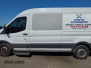 ✅ 2019 Ford Transit Passenger XL • VIN: 1FBZX2CM2KKB39846 • Lot: 42210622. Listed on IAAI with 136,191 mi. Free auction sales archive from the USA and detailed vehicle history report at DreamBid. Image 14.