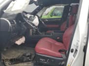 ✅ 2020 Lexus GX 460 Premium • VIN: JTJAM7BX1L5246183 • Lot: 87259445. Wystawiony na Copart z przebiegiem 69 393 mil. Bezpłatny archiwum sprzedaży aukcyjnych z USA i szczegółowy raport historii pojazdu na DreamBid. Zdjęcie 7.