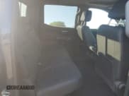 ✅ 2021 Chevrolet Silverado 1500 LT Trail Boss • VIN: 3GCPYFED8MG315183 • Lot: 70418424. Wystawiony na Copart z przebiegiem 77 205 mil. Bezpłatny archiwum sprzedaży aukcyjnych z USA i szczegółowy raport historii pojazdu na DreamBid. Zdjęcie 10.