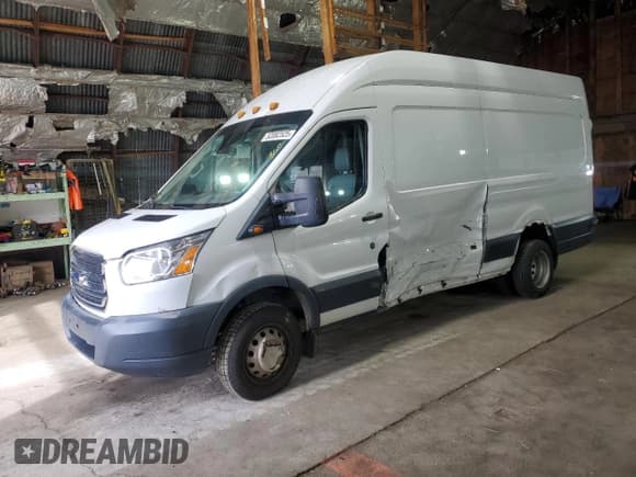 ✅ 2016 Ford Transit • VIN: 1FTRS4XG5GKB47053 • Лот: 52082525. Опубликован ранее на Copart с пробегом 145 858 миль. Бесплатный доступ к архиву аукционных продаж из США и подробный отчёт об истории автомобиля на DreamBid. Изображение 1.