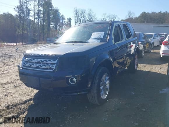 ✅ 2014 Land Rover LR2 • VIN: SALFR2BG9EH417883 • Lot: 41737298. Wystawiony na IAAI z przebiegiem 129 523 mil. Bezpłatny archiwum sprzedaży aukcyjnych z USA i szczegółowy raport historii pojazdu na DreamBid. Zdjęcie 2.