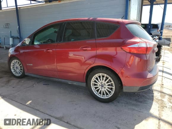 ✅ 2013 Ford C-Max SE • VIN: 1FADP5AU9DL535978 • Лот: 58861215. Опубликован ранее на Copart с пробегом 210 524 миль. Бесплатный доступ к архиву аукционных продаж из США и подробный отчёт об истории автомобиля на DreamBid. Изображение 2.