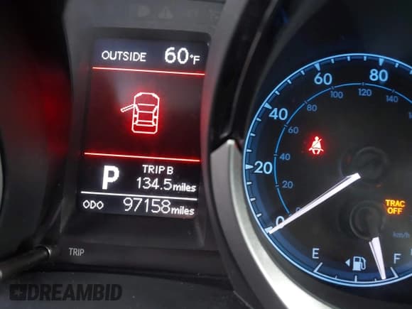 ✅ 2014 Toyota Corolla L • VIN: 2T1BURHE6EC009493 • Lot: 43798227. Listed on IAAI with 97,158 mi. Free auction sales archive from the USA and detailed vehicle history report at DreamBid. Image 15.