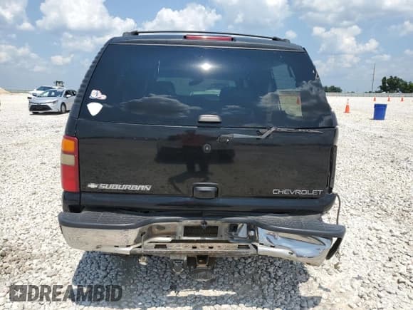 ✅ 2001 Chevrolet Suburban LS • VIN: 3GNEC16T91G213568 • Lot: 64104754. Wystawiony na Copart z przebiegiem 250 746 mil. Bezpłatny archiwum sprzedaży aukcyjnych z USA i szczegółowy raport historii pojazdu na DreamBid. Zdjęcie 6.