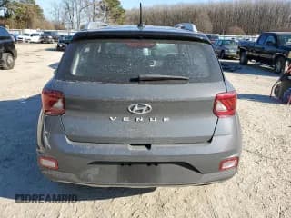 ✅ 2024 Hyundai Venue Limited • VIN: KMHRC8A38RU325096 • Lot: 89403145. Listed on Copart with 1,588 mi. Free auction sales archive from the USA and detailed vehicle history report at DreamBid. Image 6.