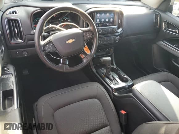 ✅ 2021 Chevrolet Colorado 2WD LT • VIN: 1GCHSCEN3M1111712 • Лот: 44108565. Опубликован ранее на Copart с пробегом 12 228 миль. Бесплатный доступ к архиву аукционных продаж из США и подробный отчёт об истории автомобиля на DreamBid. Изображение 8.