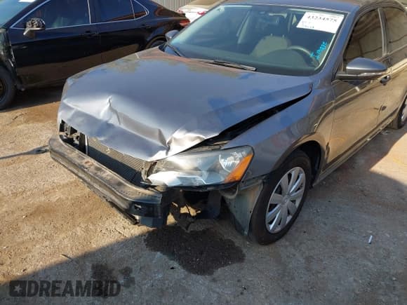 ✅ 2012 Volkswagen Passat S • VIN: 1VWAP7A34CC056525 • Lot: 43234575. Listed on IAAI with 159,029 mi. Free auction sales archive from the USA and detailed vehicle history report at DreamBid. Image 6.