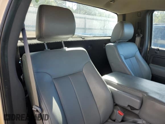 ✅ 2014 Ford F-150 XL • VIN: 1FTMF1CM2EKD20274 • Lot: 90359475. Listed on Copart with 279,739 mi. Free auction sales archive from the USA and detailed vehicle history report at DreamBid. Image 10.