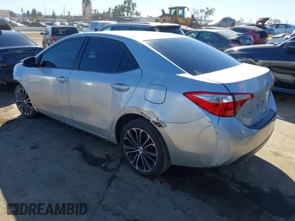 ✅ 2016 Toyota Corolla LE Plus • VIN: 5YFBURHE2GP496307 • Lot: 43470697. Listed on IAAI with 135,059 mi. Free auction sales archive from the USA and detailed vehicle history report at DreamBid. Image 3.