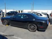 ✅ 2023 Dodge Challenger GT • VIN: 2C3CDZJG8PH521589 • Lot: 43471346. Wystawiony na IAAI z przebiegiem 6 442 mil. Bezpłatny archiwum sprzedaży aukcyjnych z USA i szczegółowy raport historii pojazdu na DreamBid. Zdjęcie 14.