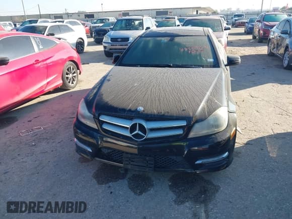 ✅ 2012 Mercedes-Benz C 350 • VIN: WDDGJ5HB1CF892815 • Lot: 43887806. Listed on IAAI with 102,751 mi. Free auction sales archive from the USA and detailed vehicle history report at DreamBid. Image 6.
