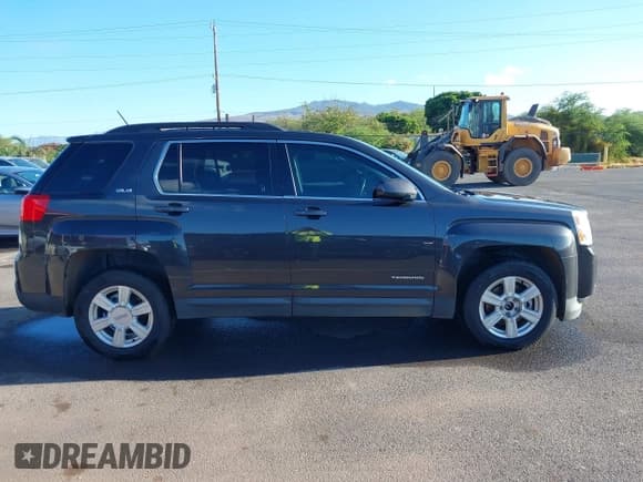 ✅ 2015 GMC Terrain SLE • VIN: 2GKFLRE31F6407418 • Лот: 42888182. Опубликован ранее на IAAI с пробегом 137 329 миль. Бесплатный доступ к архиву аукционных продаж из США и подробный отчёт об истории автомобиля на DreamBid. Изображение 13.