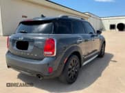 ✅ 2017 MINI Countryman Cooper S • VIN: WMZYT3C36H3D97910 • Lot: 53674275. Listed on Copart with 173,144 mi. Free auction sales archive from the USA and detailed vehicle history report at DreamBid. Image 4.