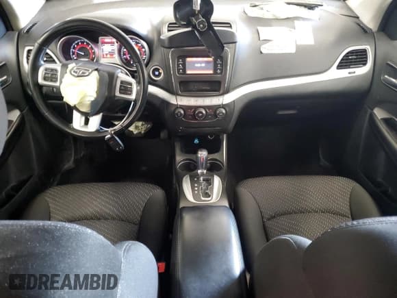 ✅ 2020 Dodge Journey SE Value • VIN: 3C4PDCAB5LT194889 • Лот: 80335365. Опубликован ранее на Copart с пробегом 251 848 миль. Бесплатный доступ к архиву аукционных продаж из США и подробный отчёт об истории автомобиля на DreamBid. Изображение 8.