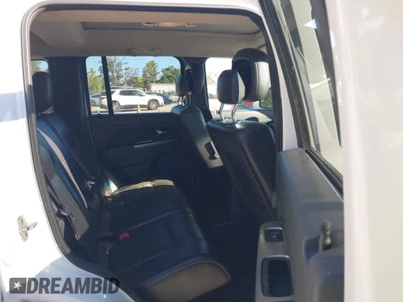 ✅ 2012 Jeep Liberty Limited Jet • VIN: 1C4PJMFK3CW145773 • Lot: 43448338. Listed on IAAI with 179,102 mi. Free auction sales archive from the USA and detailed vehicle history report at DreamBid. Image 8.