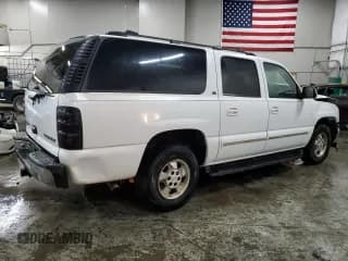 ✅ 2001 Chevrolet Suburban LS • VIN: 1GNFK16T71J274858 • Лот: 41432605. Опубликован ранее на Copart с пробегом 215 844 миль. Бесплатный доступ к архиву аукционных продаж из США и подробный отчёт об истории автомобиля на DreamBid. Изображение 3.