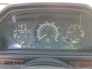 ✅ 1992 Mercedes-Benz 300 E • VIN: WDBEA30D2NB596584 • Лот: 61810125. Опубликован ранее на Copart с пробегом 134 906 миль. Бесплатный доступ к архиву аукционных продаж из США и подробный отчёт об истории автомобиля на DreamBid. Изображение 9.