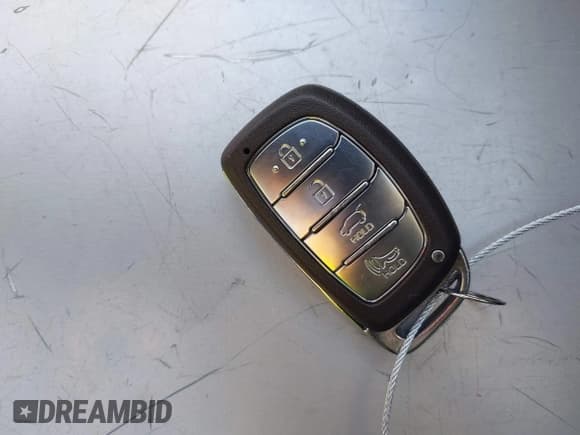 ✅ 2020 Hyundai Ioniq SE • VIN: KMHC75LC6LU235541 • Lot: 40929520. Wystawiony na IAAI z przebiegiem 96 679 mil. Bezpłatny archiwum sprzedaży aukcyjnych z USA i szczegółowy raport historii pojazdu na DreamBid. Zdjęcie 11.