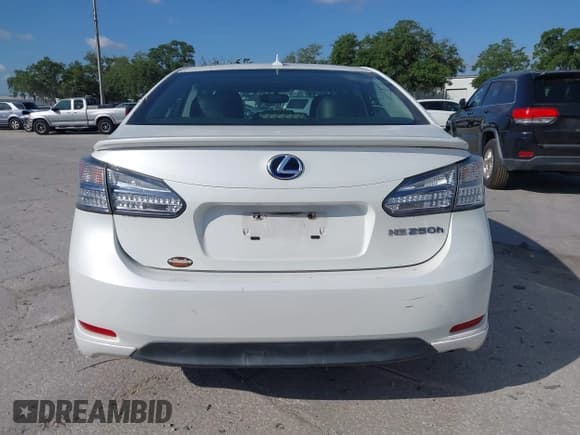 ✅ 2011 Lexus HS 250h • VIN: JTHBB1BA2B2045655 • Lot: 42021780. Listed on IAAI with 279,594 mi. Free auction sales archive from the USA and detailed vehicle history report at DreamBid. Image 16.