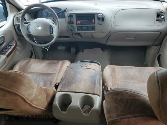 ✅ 2003 Ford F-150 XLT • VIN: 1FTRW08L53KD59941 • Lot: 60123415. Listed on Copart with 224,679 mi. Free auction sales archive from the USA and detailed vehicle history report at DreamBid. Image 8.