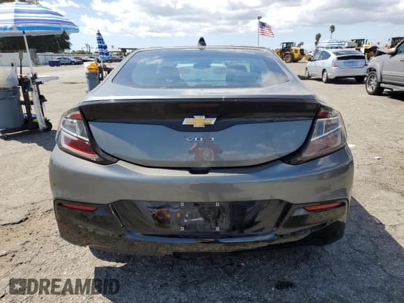 ✅ 2017 Chevrolet Volt LT • VIN: 1G1RC6S52HU142082 • Lot: 71850664. Wystawiony na Copart z przebiegiem 114 318 mil. Bezpłatny archiwum sprzedaży aukcyjnych z USA i szczegółowy raport historii pojazdu na DreamBid. Zdjęcie 6.