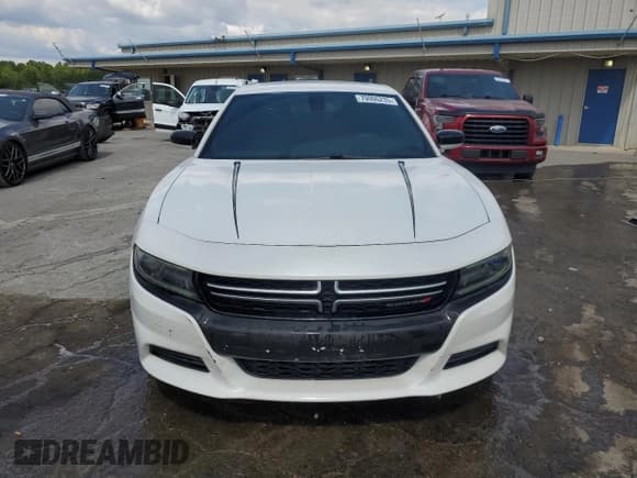 ✅ 2016 Dodge Charger SE • VIN: 2C3CDXBG6GH242130 • Lot: 70006235. Wystawiony na Copart z przebiegiem 159 225 mil. Bezpłatny archiwum sprzedaży aukcyjnych z USA i szczegółowy raport historii pojazdu na DreamBid. Zdjęcie 5.