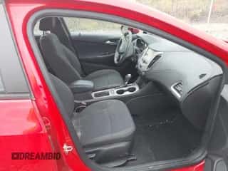 2018 Chevrolet Cruze LS с VIN 1G1BC5SM2J7141926, выставлен на аукционе IAAI как лот 43473944 с пробегом 77 443 миль миль и . История ставок и продаж доступна на DreamBid. Изображение 5.