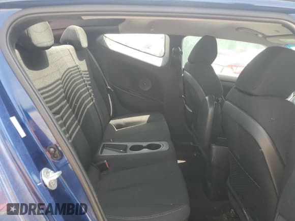 ✅ 2017 Hyundai Veloster • VIN: KMHTC6AD1HU307959 • Lot: 65978804. Wystawiony na Copart z przebiegiem 154 376 mil. Bezpłatny archiwum sprzedaży aukcyjnych z USA i szczegółowy raport historii pojazdu na DreamBid. Zdjęcie 10.