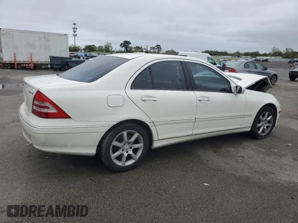 ✅ 2007 Mercedes-Benz C 280 Luxury • VIN: WDBRF92HX7F891031 • Lot: 57889315. Listed on Copart with 168,789 mi. Free auction sales archive from the USA and detailed vehicle history report at DreamBid. Image 3.